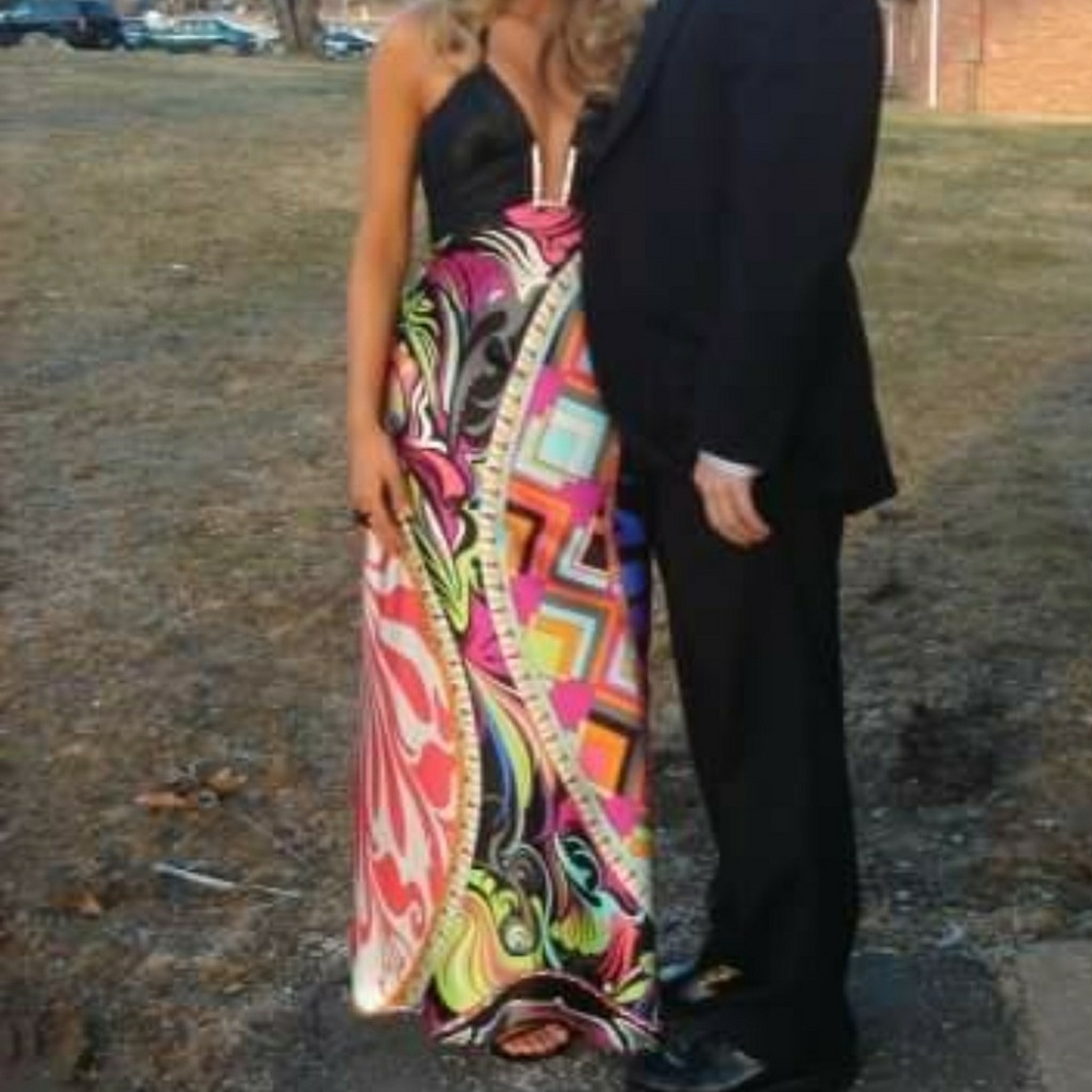 Long Dress, Bright Colored Pattern - image 1